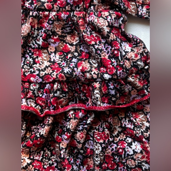 Phil And Phoebe Floral Print Top & Skirt Outfit - Picture 12 of 13